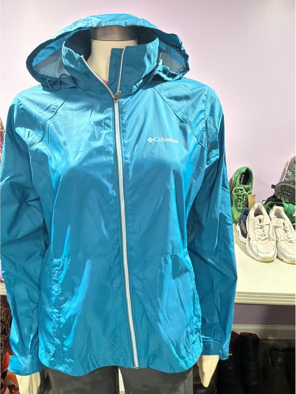 Columbia rain jacket women’s size large